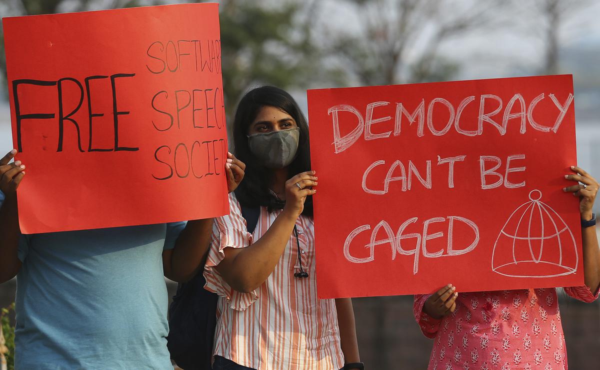 SC FREEZES SEDITION LAW-PROTEST IN INDIA