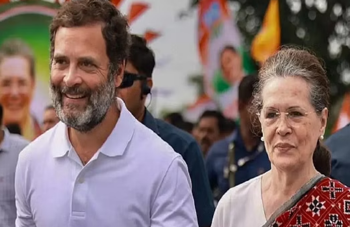 Sonia Gandhi: सोनिया गांधी आज रायबरेली में राहुल गांधी के लिए वोट मांगेंगी। इस सभा में उनके साथ राहुल और प्रियंका के अलावा सपा चीफ अखिलेश यादव भी होंगे।