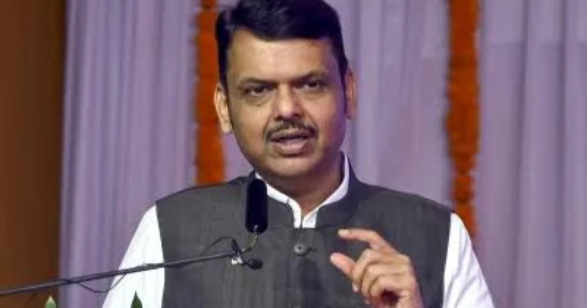 bjp new order for officials stand up if mla arrives 20251122 112124 0000